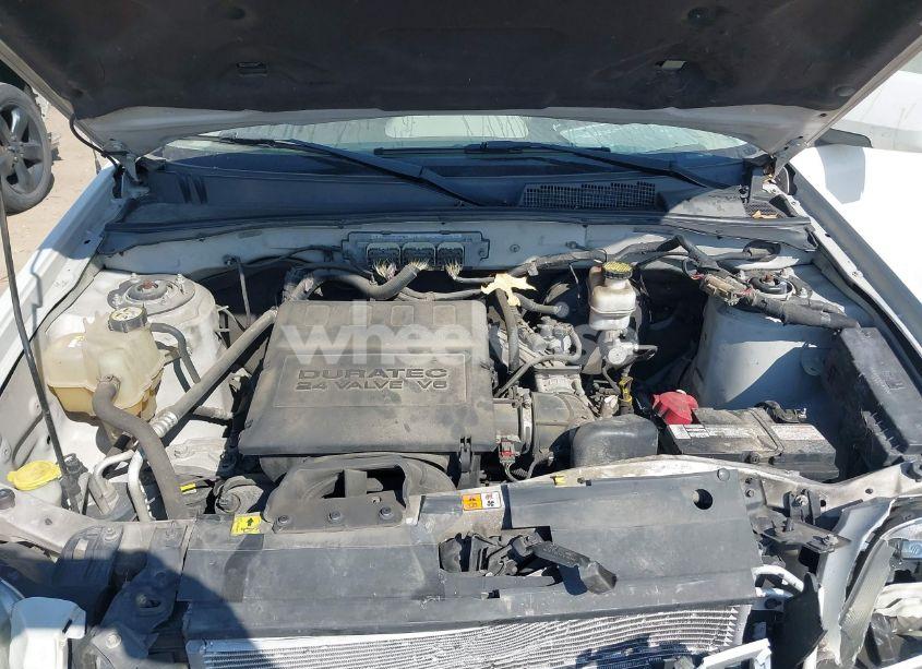 Photo 10 of 2010 Mercury Mariner PREMIER (VIN 4M2CN8HG5AKJ07771)