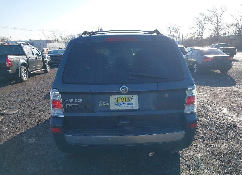 Photo 16 of 2010 Mercury Mariner (VIN 4M2CN9B70AKJ28770)