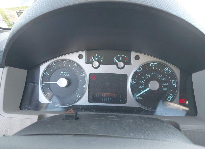 Photo 7 of 2010 Mercury Mariner (VIN 4M2CN9B70AKJ28770)