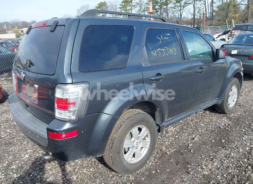 Photo 4 of 2010 Mercury Mariner (VIN 4M2CN9B73AKJ22994)