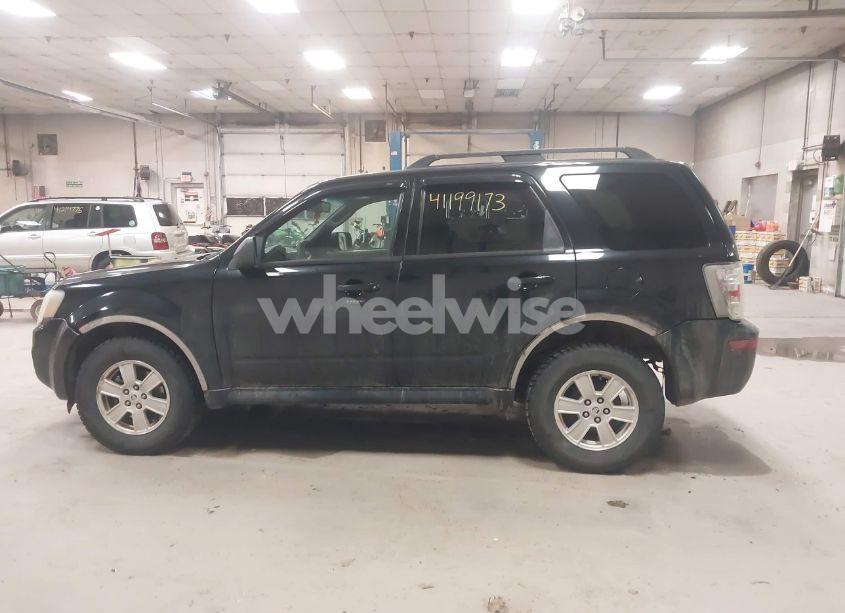 Photo 12 of 2010 Mercury Mariner (VIN 4M2CN9BG0AKJ06493)