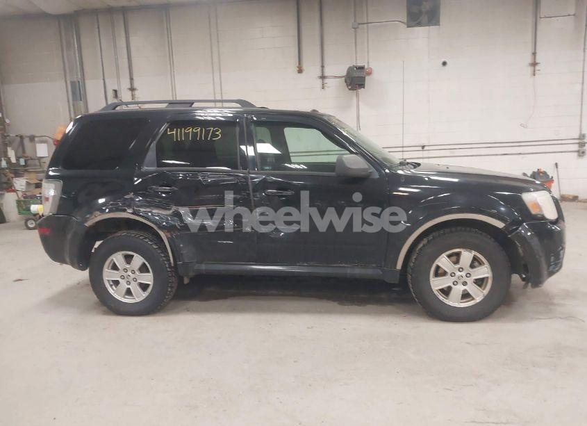 Photo 14 of 2010 Mercury Mariner (VIN 4M2CN9BG0AKJ06493)