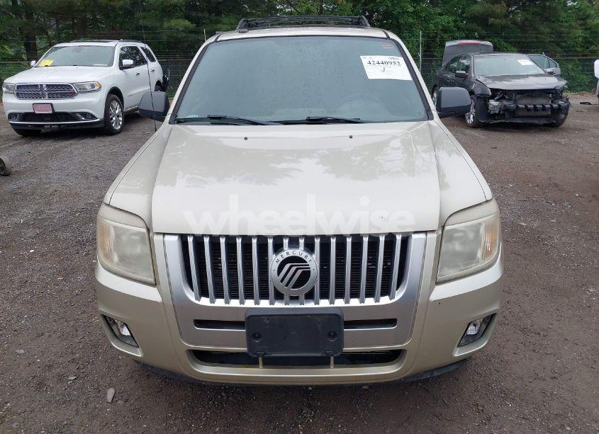 Photo 6 of 2010 Mercury Mariner (VIN 4M2CN9BG2AKJ08763)