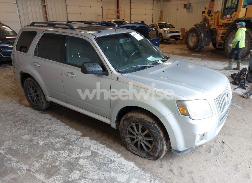 2010 Mercury Mariner (VIN 4M2CN9BG8AKJ08430) main photo