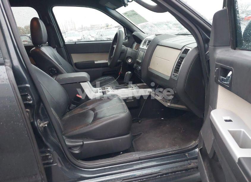 Photo 5 of 2010 Mercury Mariner PREMIER (VIN 4M2CN9H7XAKJ22840)