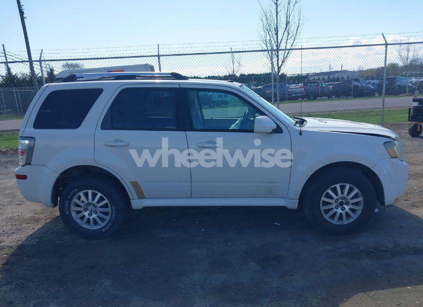 Photo 13 of 2010 Mercury Mariner PREMIER (VIN 4M2CN9H7XAKJ26886)