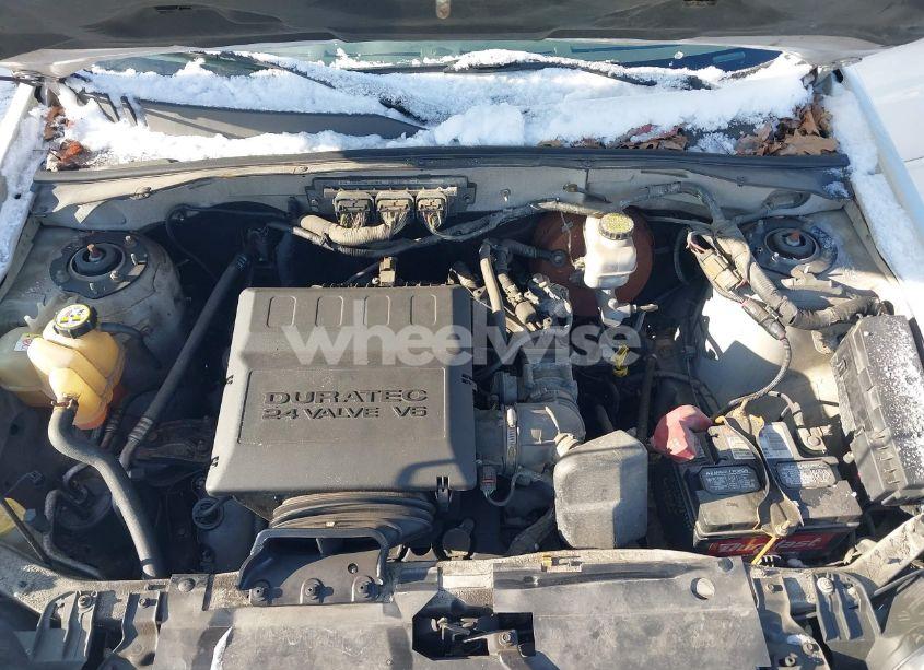 Photo 10 of 2010 Mercury Mariner PREMIER (VIN 4M2CN9HG3AKJ11663)