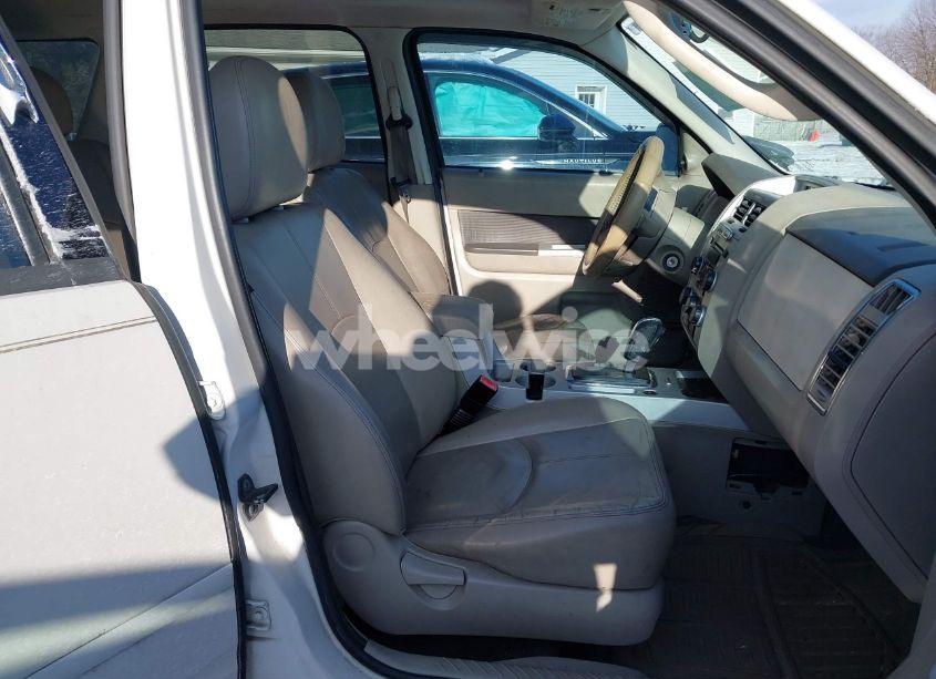 Photo 5 of 2010 Mercury Mariner PREMIER (VIN 4M2CN9HG3AKJ11663)