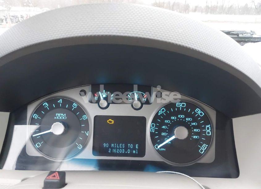 Photo 7 of 2010 Mercury Mariner PREMIER (VIN 4M2CN9HG5AKJ19229)