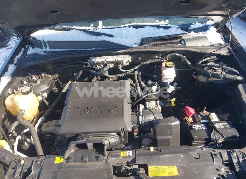 Photo 10 of 2010 Mercury Mariner PREMIER (VIN 4M2CN9HG8AKJ09388)