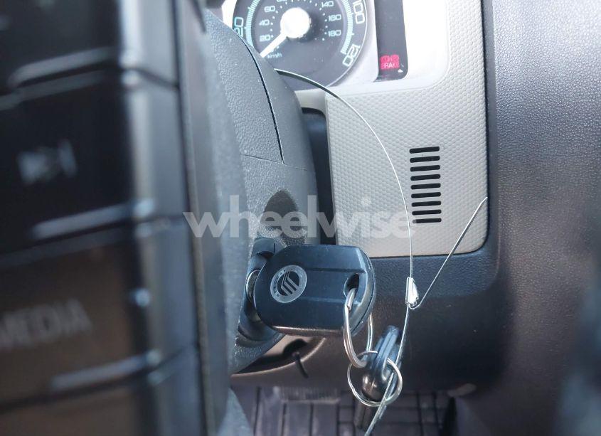 Photo 11 of 2010 Mercury Mariner PREMIER (VIN 4M2CN9HG8AKJ09388)