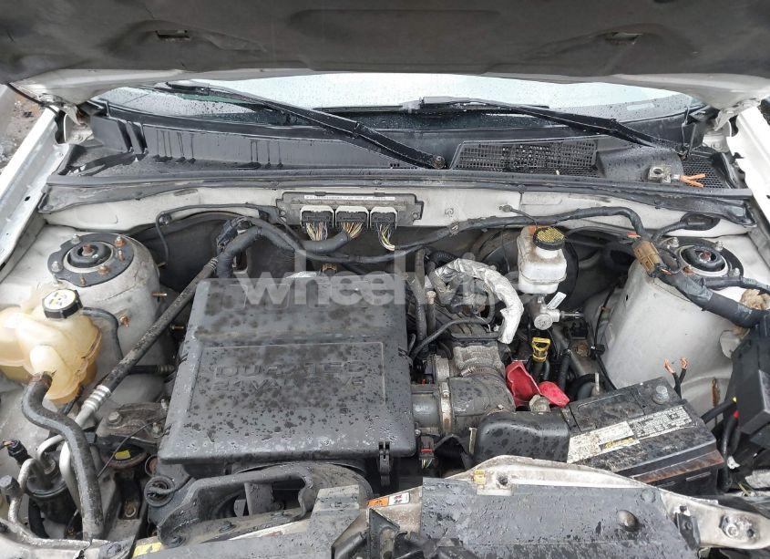 Photo 10 of 2010 Mercury Mariner PREMIER (VIN 4M2CN9HG8AKJ23758)