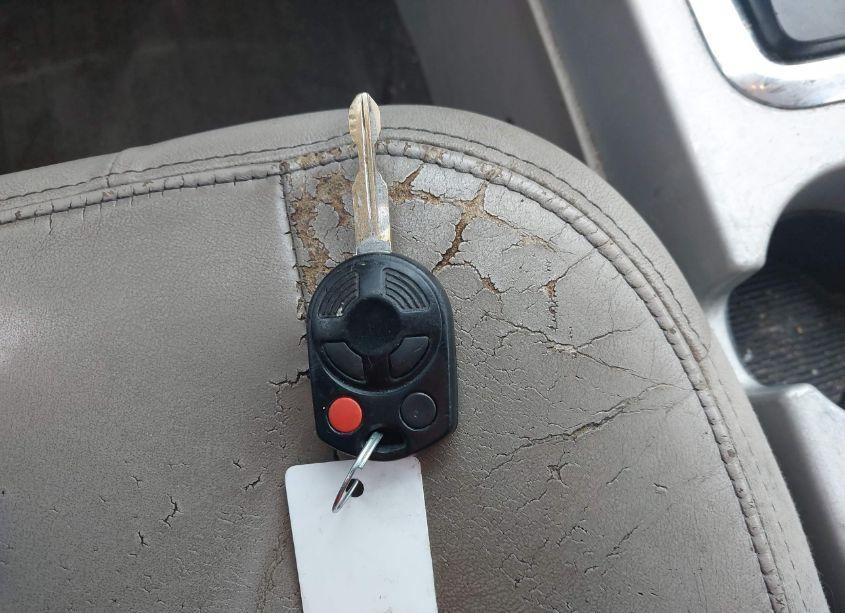 Photo 11 of 2009 Mercury Mariner HYBRID (VIN 4M2CU29369KJ26062)