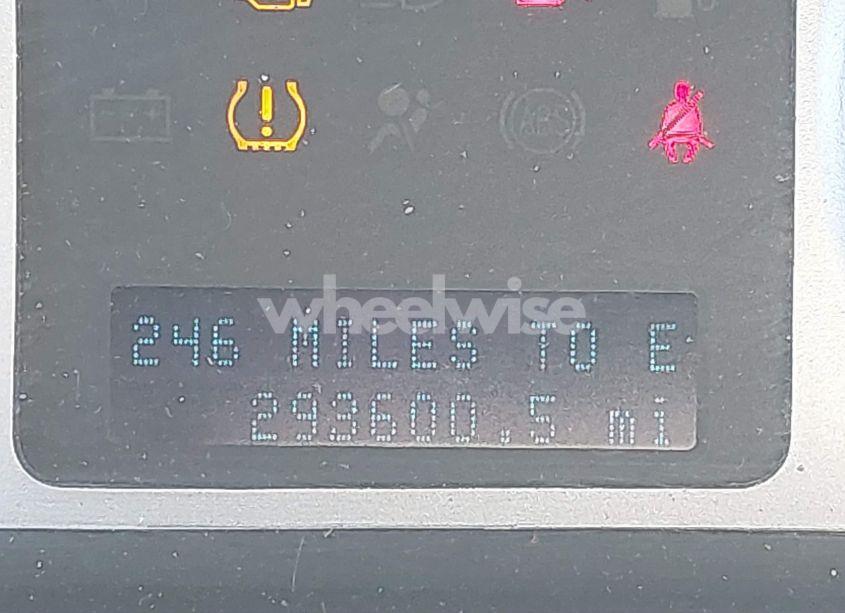 Photo 15 of 2009 Mercury Mariner HYBRID (VIN 4M2CU39399KJ04966)