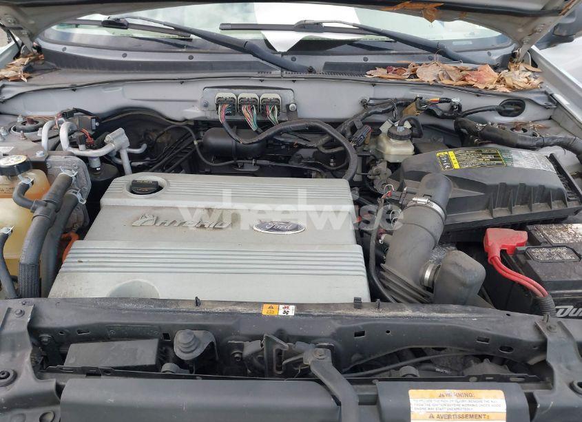 Photo 10 of 2007 Mercury Mariner HYBRID (VIN 4M2CU39H97KJ18357)