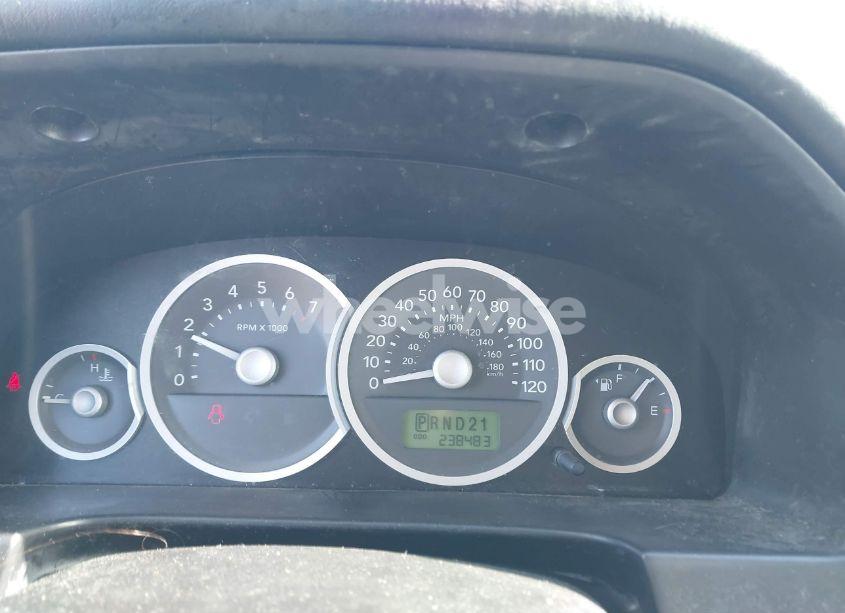 Photo 7 of 2005 Mercury Mariner LUXURY/PREMIER (VIN 4M2CU56155DJ12415)