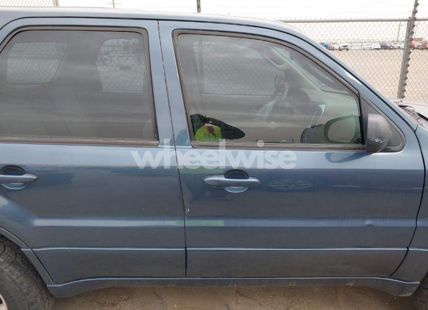 Photo 13 of 2005 Mercury Mariner CONVENIENCE (VIN 4M2CU56Z15DJ20145)