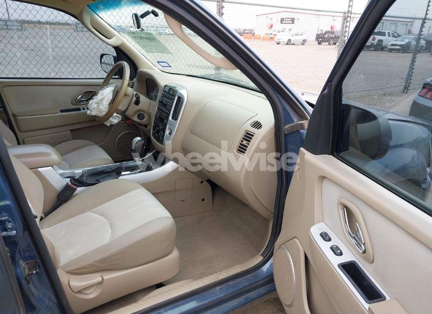 Photo 5 of 2005 Mercury Mariner CONVENIENCE (VIN 4M2CU56Z15DJ20145)