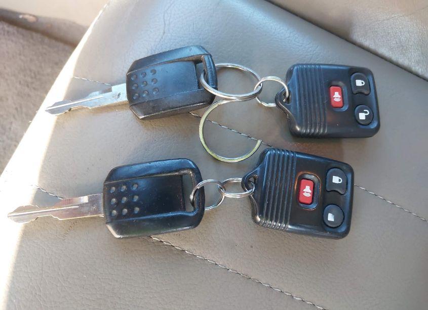 Photo 11 of 2005 Mercury Mariner LUXURY/PREMIER (VIN 4M2CU57115DJ11387)