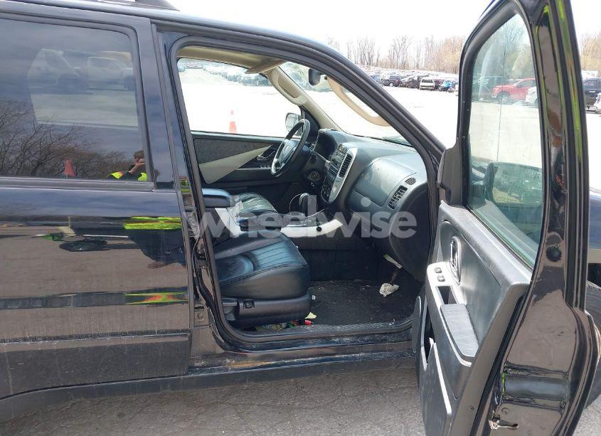 Photo 5 of 2005 Mercury Mariner LUXURY/PREMIER (VIN 4M2CU57115DJ19408)