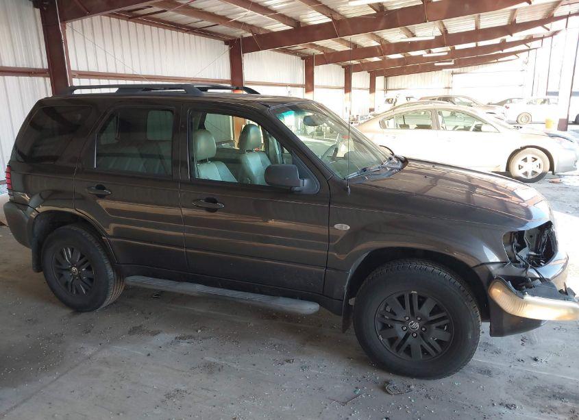 Photo 13 of 2005 Mercury Mariner LUXURY/PREMIER (VIN 4M2CU57125DJ33057)
