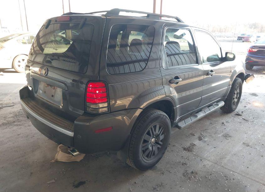 Photo 4 of 2005 Mercury Mariner LUXURY/PREMIER (VIN 4M2CU57125DJ33057)