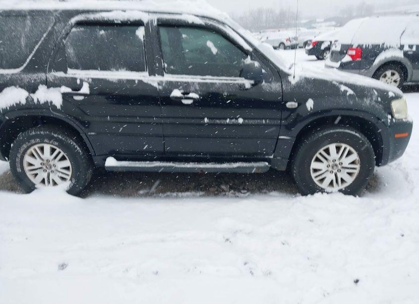 Photo 13 of 2005 Mercury Mariner LUXURY/PREMIER (VIN 4M2CU57135DJ10385)