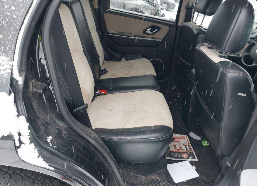 Photo 8 of 2005 Mercury Mariner LUXURY/PREMIER (VIN 4M2CU57135DJ10385)