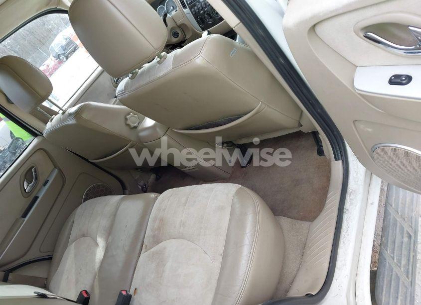 Photo 8 of 2005 Mercury Mariner LUXURY/PREMIER (VIN 4M2CU57165DJ33059)