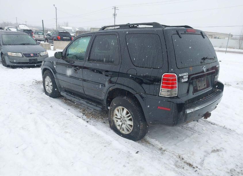 Photo 3 of 2005 Mercury Mariner LUXURY/PREMIER (VIN 4M2CU571X5DJ31380)