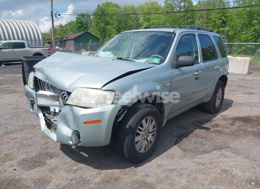 Photo 2 of 2005 Mercury Mariner CONVENIENCE (VIN 4M2CU57Z55DJ17666)