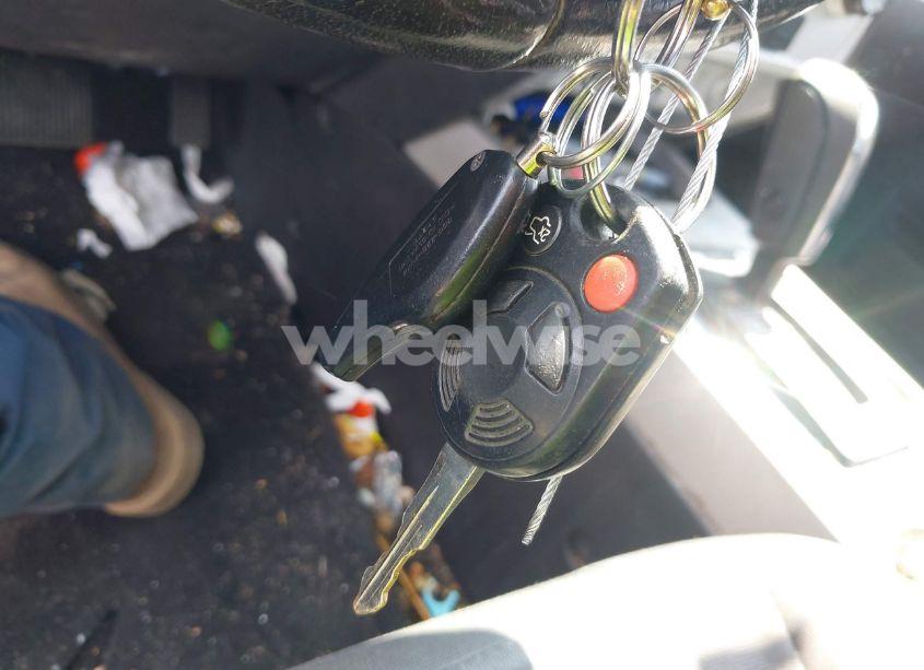 Photo 11 of 2009 Mercury Mariner I4 (VIN 4M2CU81709KJ22168)