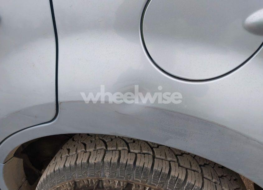 Photo 12 of 2009 Mercury Mariner V6 (VIN 4M2CU81G59KJ00425)