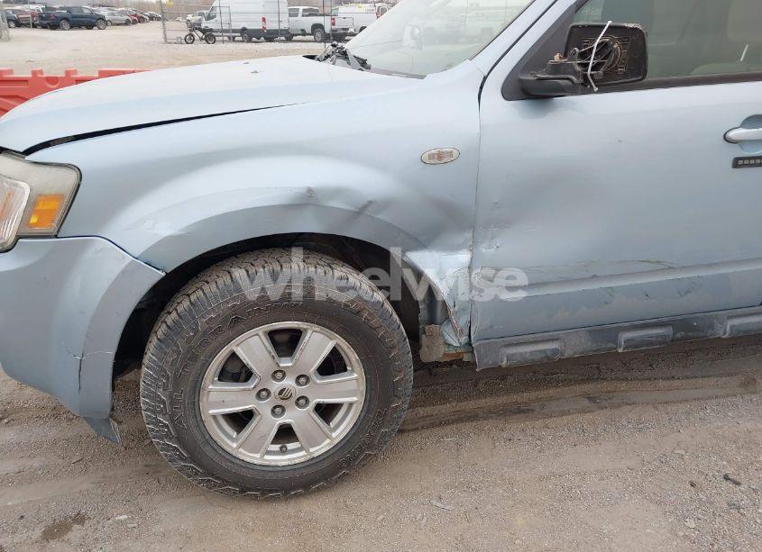 Photo 6 of 2009 Mercury Mariner V6 (VIN 4M2CU81G59KJ00425)