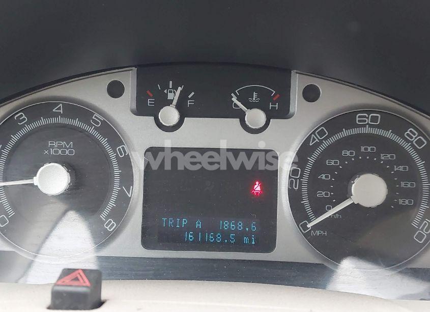 Photo 7 of 2009 Mercury Mariner V6 (VIN 4M2CU81G59KJ00425)