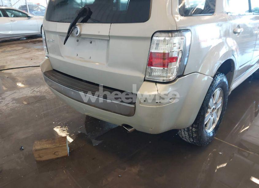 Photo 13 of 2009 Mercury Mariner V6 (VIN 4M2CU81G99KJ09337)