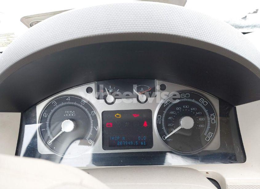 Photo 7 of 2008 Mercury Mariner I4 (VIN 4M2CU81Z98KJ46467)