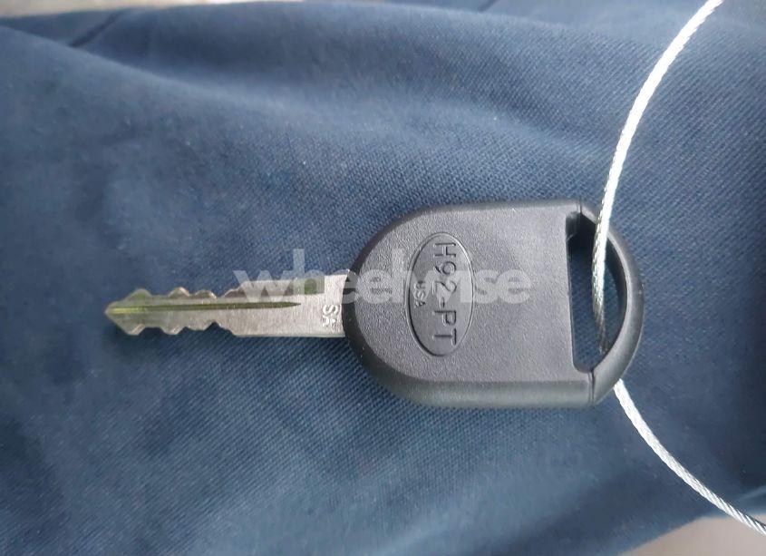 Photo 11 of 2008 Mercury Mariner PREMIER (VIN 4M2CU87188KJ35459)