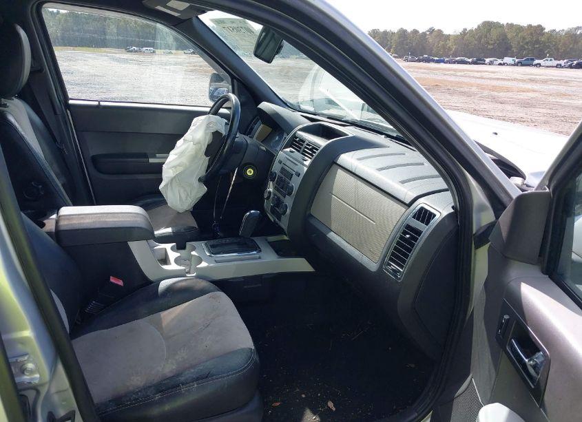 Photo 5 of 2008 Mercury Mariner PREMIER (VIN 4M2CU87198KJ45286)