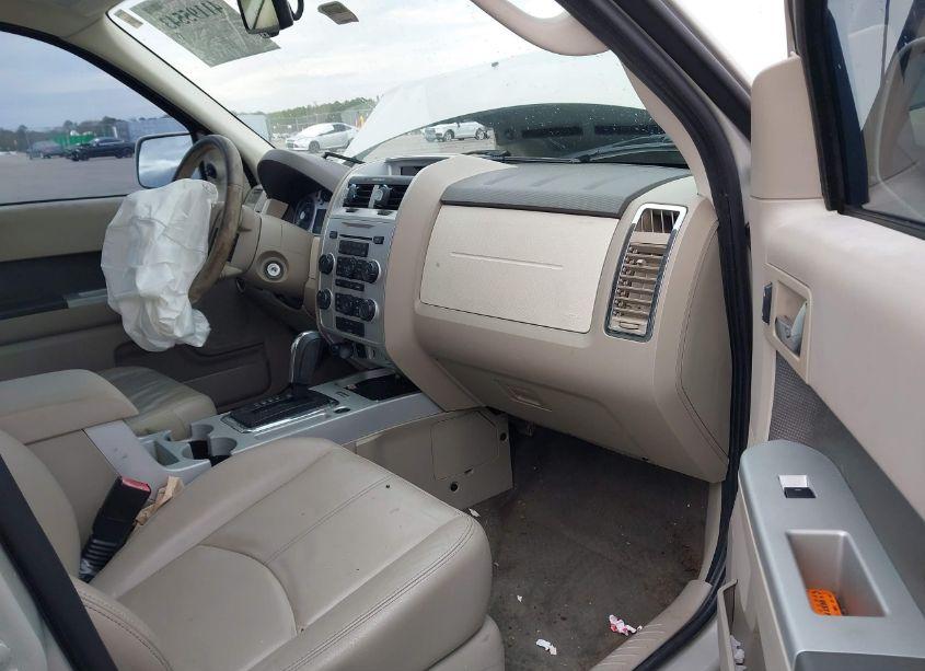 Photo 5 of 2009 Mercury Mariner PREMIER (VIN 4M2CU87769KJ22537)