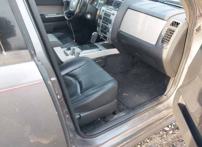 Photo 5 of 2009 Mercury Mariner PREMIER V6 (VIN 4M2CU87G09KJ03613)