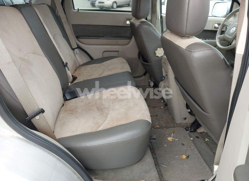 Photo 8 of 2009 Mercury Mariner PREMIER V6 (VIN 4M2CU87G59KJ25154)