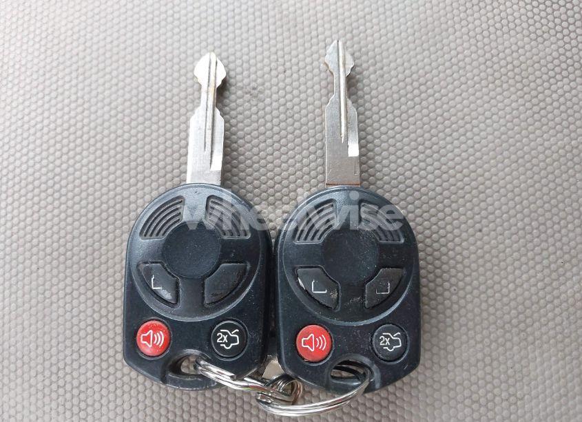 Photo 11 of 2009 Mercury Mariner PREMIER V6 (VIN 4M2CU87G69KJ06922)