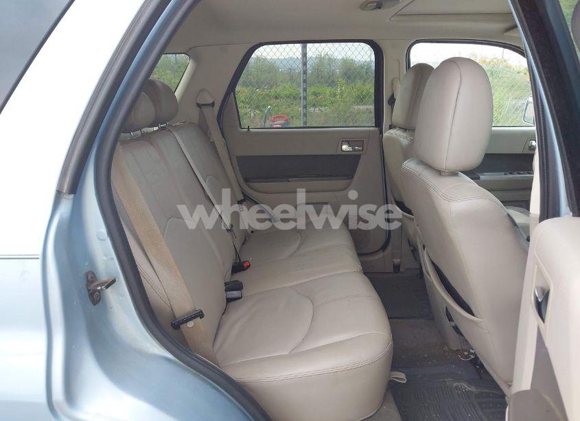 Photo 8 of 2009 Mercury Mariner PREMIER V6 (VIN 4M2CU87G69KJ06922)