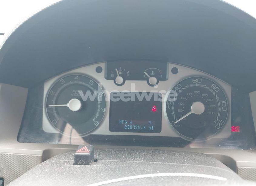 Photo 7 of 2009 Mercury Mariner PREMIER V6 (VIN 4M2CU87G69KJ19511)