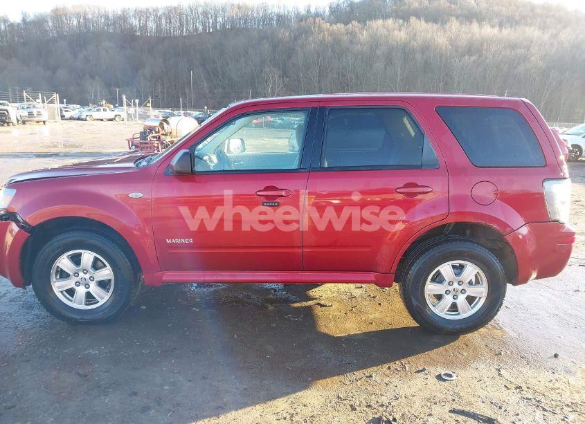 Photo 14 of 2008 Mercury Mariner V6 (VIN 4M2CU91118KJ10725)