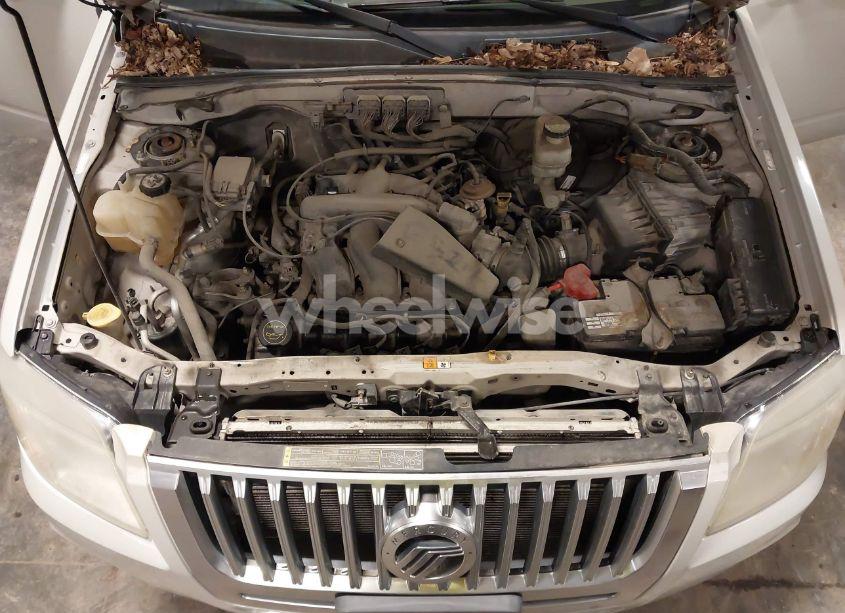 Photo 10 of 2008 Mercury Mariner V6 (VIN 4M2CU91148KJ42603)
