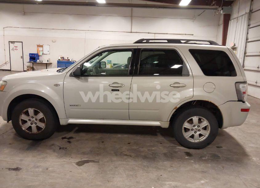 Photo 15 of 2008 Mercury Mariner V6 (VIN 4M2CU91148KJ42603)