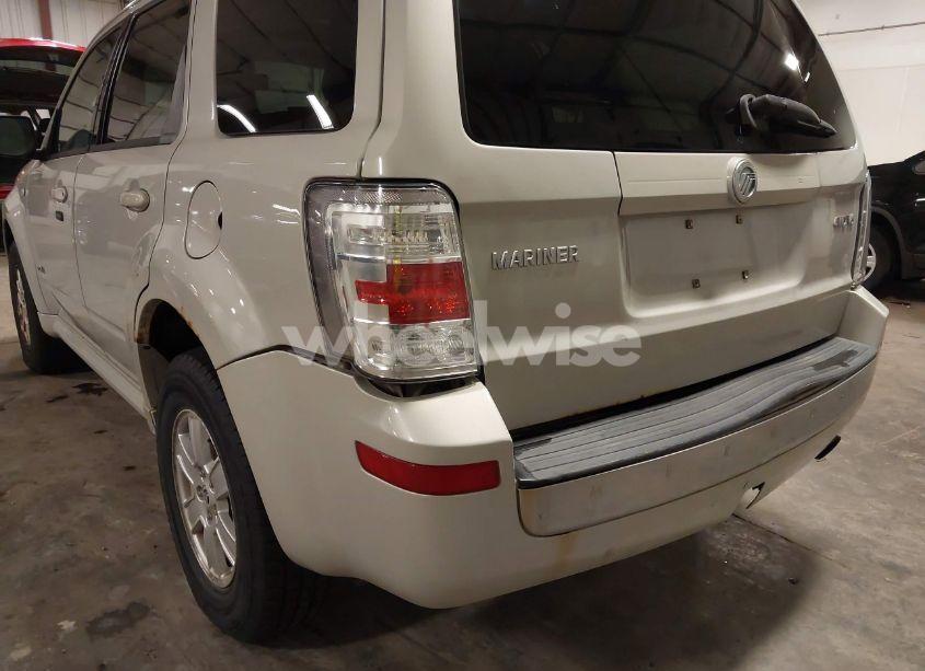 Photo 6 of 2008 Mercury Mariner V6 (VIN 4M2CU91148KJ42603)