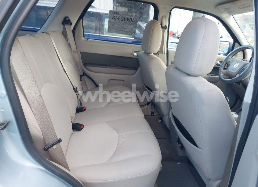 Photo 8 of 2009 Mercury Mariner I4 (VIN 4M2CU91709KJ17834)